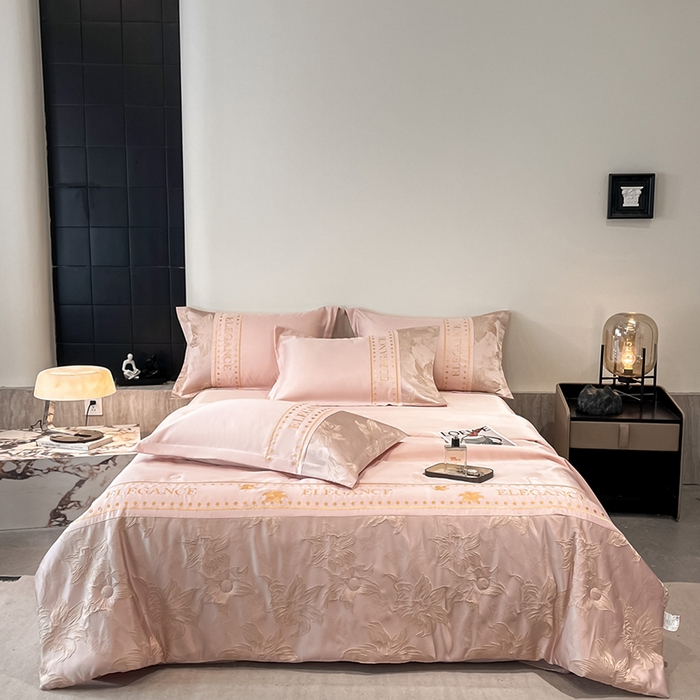 91家纺网 家纺一手货源 找家纺 （总）宇航家纺 2026新款A类金丝浮雕提花水洗真丝夏被四件套