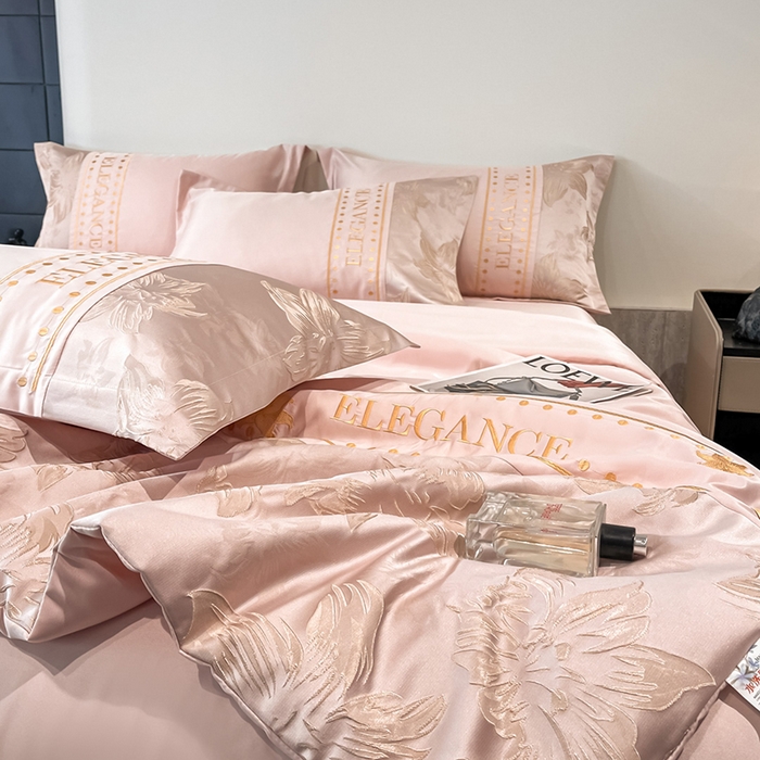 91家纺网 家纺一手货源 找家纺 （总）宇航家纺 2026新款A类金丝浮雕提花水洗真丝夏被四件套