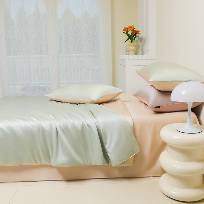 91家纺网 家纺一手货源 找家纺 缦绣阁家纺 2026新款夏季水洗冰丝轻奢四件套及丝滑裸睡被套被罩单品 淡绿奶昔