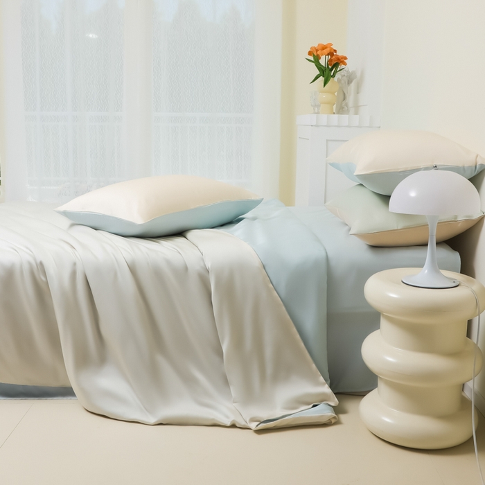 91家纺网 家纺一手货源 找家纺 缦绣阁家纺 2026新款夏季水洗冰丝轻奢四件套及丝滑裸睡被套被罩单品 芝士碧湖兰