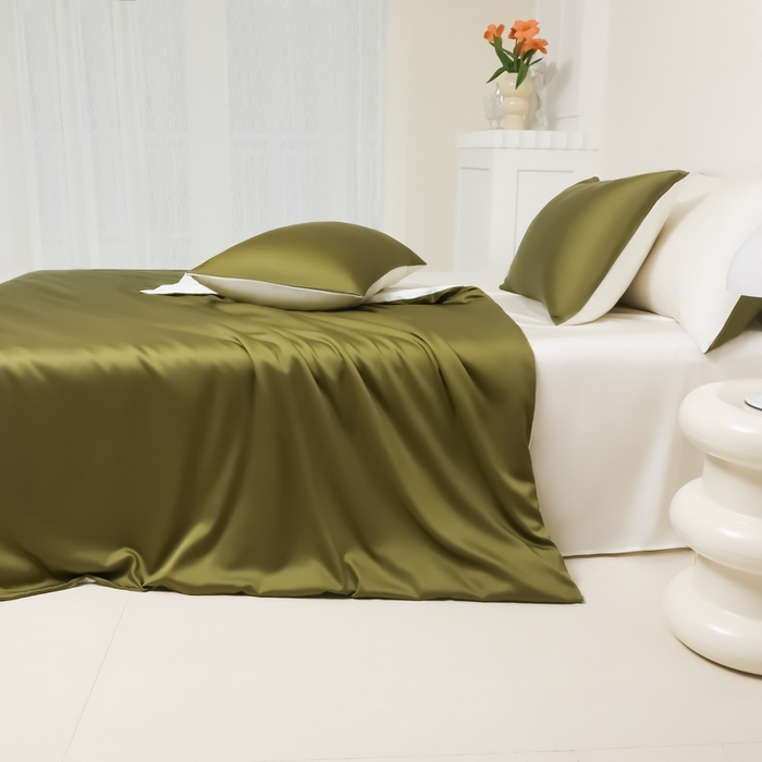 91家纺网 家纺一手货源 找家纺 缦绣阁家纺 2026新款夏季水洗冰丝轻奢四件套及丝滑裸睡被套被罩单品 橄榄绿芝士