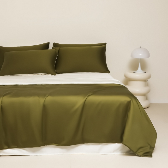91家纺网 家纺一手货源 找家纺 缦绣阁家纺 2026新款夏季水洗冰丝轻奢四件套及丝滑裸睡被套被罩单品 橄榄绿芝士
