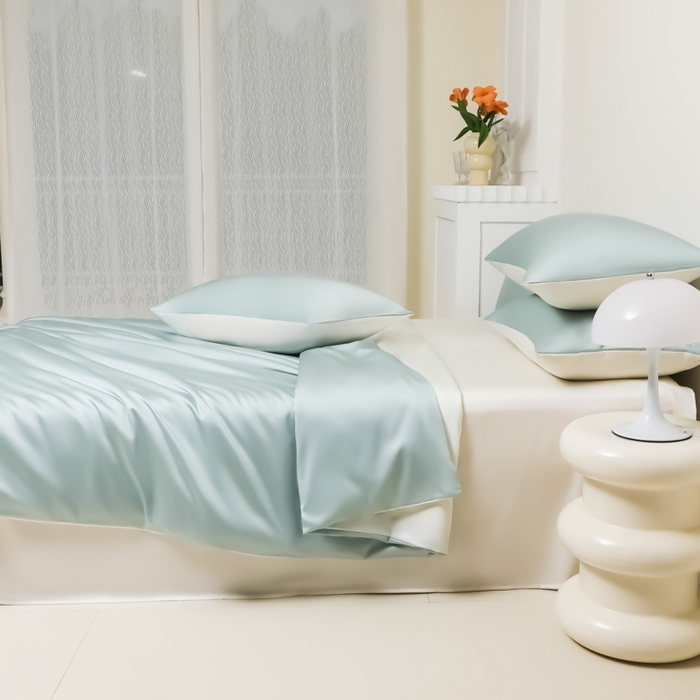 91家纺网 家纺一手货源 找家纺 缦绣阁家纺 2026新款夏季水洗冰丝轻奢四件套及丝滑裸睡被套被罩单品 水绿芝士