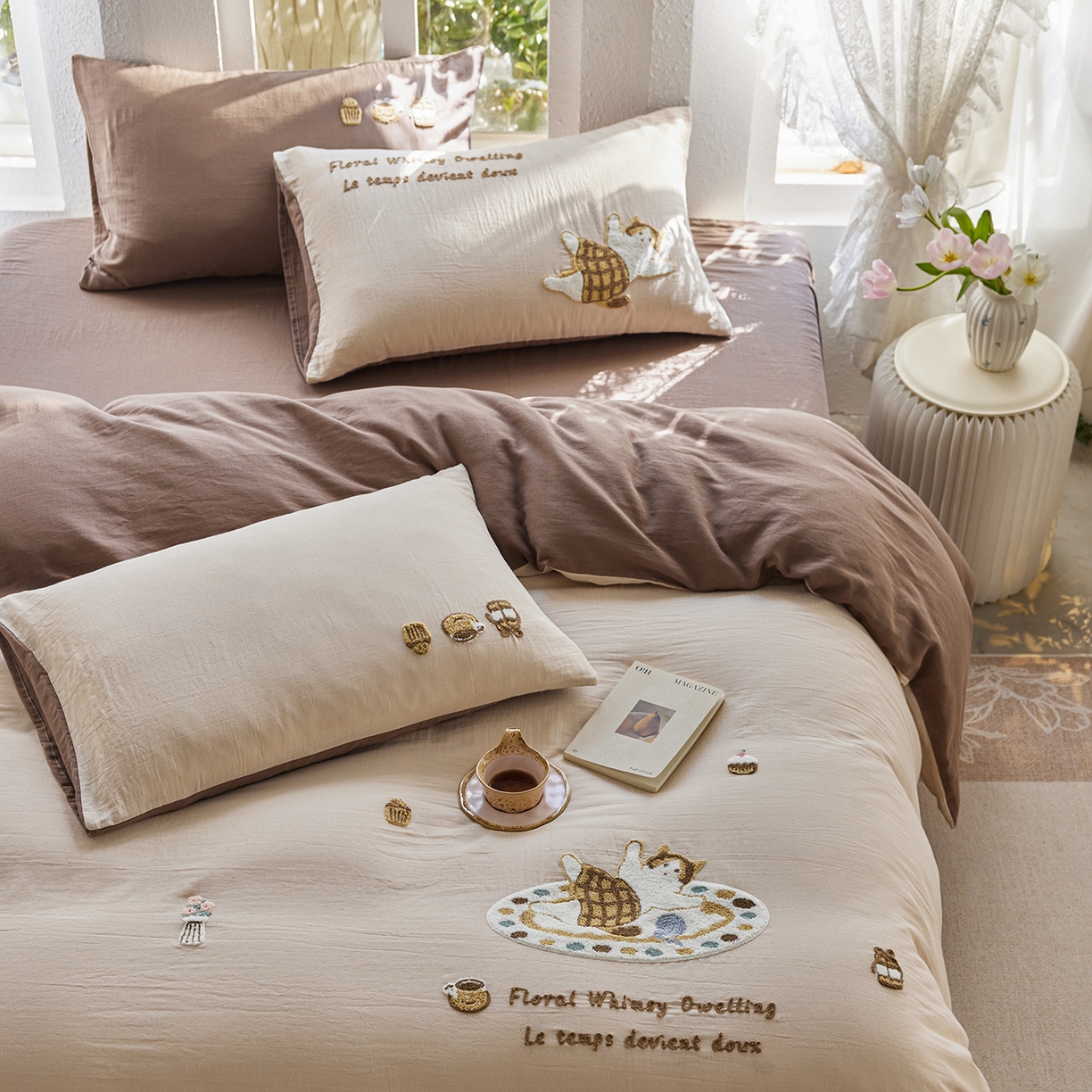 91家纺网 家纺一手货源 找家纺 沐珩家纺 2026新款直播爆款A类母婴级素色全棉双层皱皱纱绣花纯棉双层纱四件套 慕斯小猫