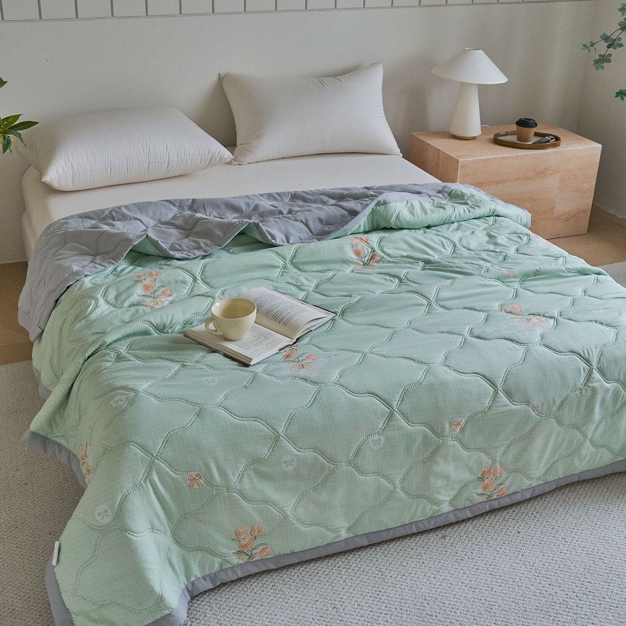 91家纺网 家纺一手货源 找家纺 悦织湾家纺 2026新款超声波夏被亲肤绒夏凉被芦荟棉夏季被子批发供货赠品礼品被便宜夏被空调被 春晓