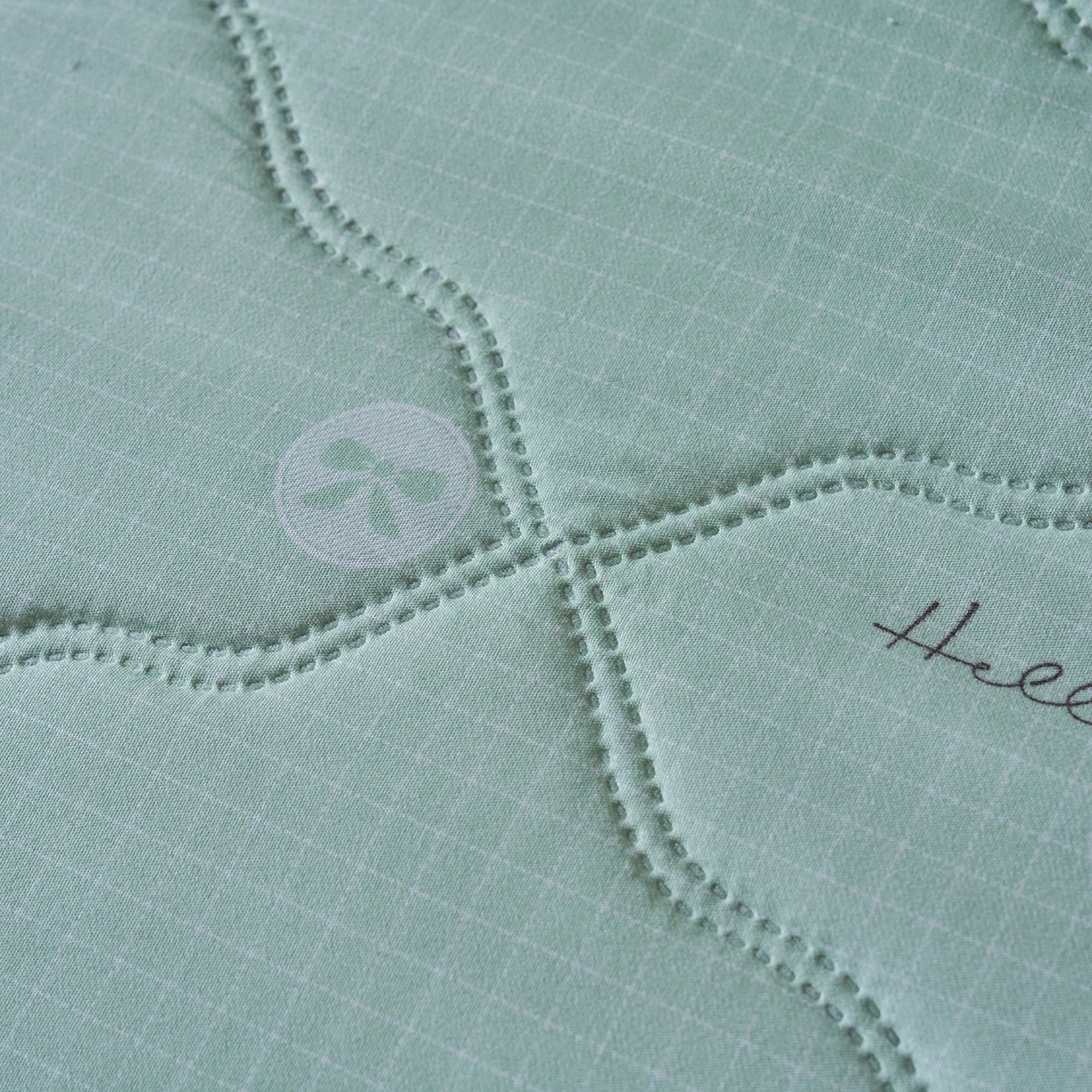 91家纺网 家纺一手货源 找家纺 悦织湾家纺 2026新款超声波夏被亲肤绒夏凉被芦荟棉夏季被子批发供货赠品礼品被便宜夏被空调被 春晓