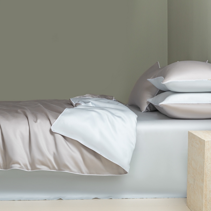 91家纺网 家纺一手货源 找家纺 缦绣阁家纺 2026新款夏季轻奢水洗仿真丝四件套凉感丝床单被套纯色冰丝床笠双人三件套 麻绳款-雾霾灰+碧湖兰