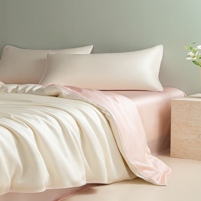 91家纺网 家纺一手货源 找家纺 缦绣阁家纺 2026新款夏季轻奢水洗仿真丝四件套凉感丝床单被套纯色冰丝床笠双人三件套 麻绳款-奶昔+粉