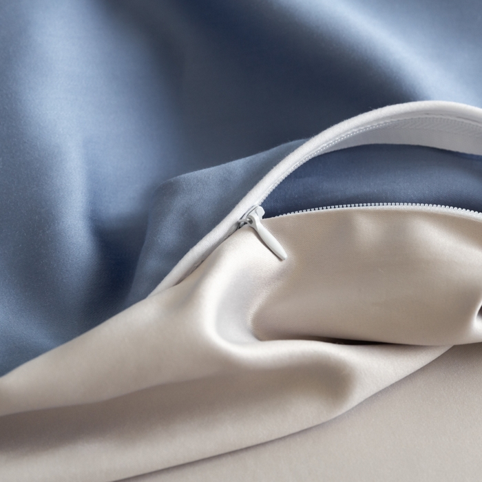 91家纺网 家纺一手货源 找家纺 缦绣阁家纺 2026新款夏季轻奢水洗仿真丝四件套凉感丝床单被套纯色冰丝床笠双人三件套 麻绳款-星海蓝+灰