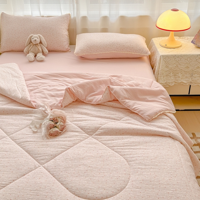 91家纺网 家纺一手货源 找家纺 水木坊 2026新款云感双层纱抗菌花边夏被夏凉被空调被-晴风系列 晴风-樱桃奶球