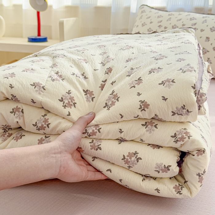 91家纺网 家纺一手货源 找家纺 水木坊 2026新款云感双层纱抗菌花边夏被夏凉被空调被-晴风系列 晴风-苏瑾