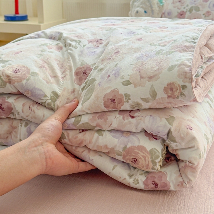 91家纺网 家纺一手货源 找家纺 水木坊 2026新款云感双层纱抗菌花边夏被夏凉被空调被-晴风系列 晴风-花漾集