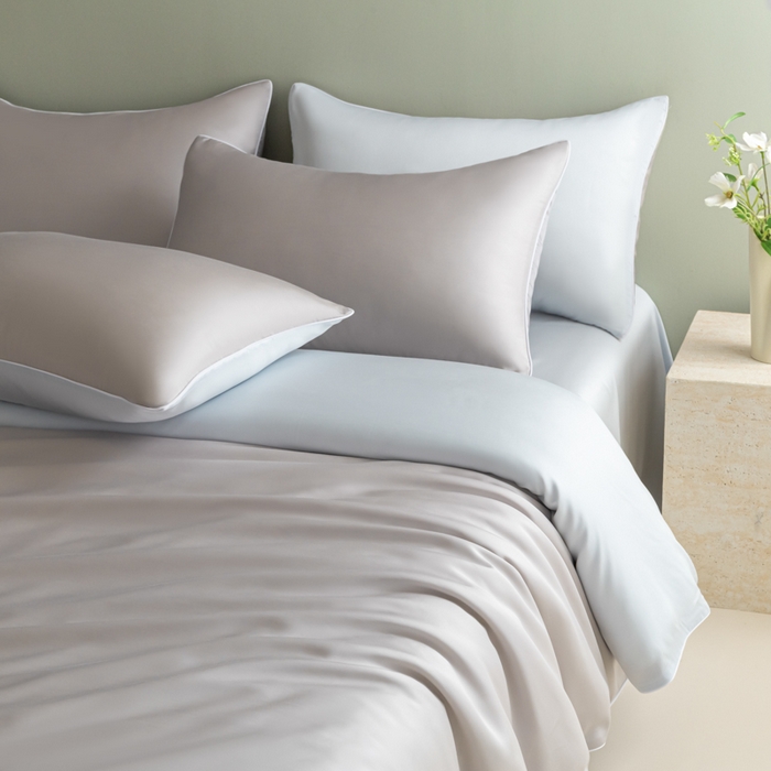 91家纺网 家纺一手货源 找家纺 缦绣阁家纺 2026新款夏季轻奢水洗仿真丝四件套凉感丝床单被套纯色冰丝床笠双人三件套 麻绳款-雾霾灰+碧湖兰