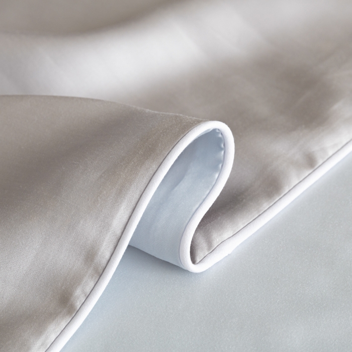 91家纺网 家纺一手货源 找家纺 缦绣阁家纺 2026新款夏季轻奢水洗仿真丝四件套凉感丝床单被套纯色冰丝床笠双人三件套 麻绳款-雾霾灰+碧湖兰