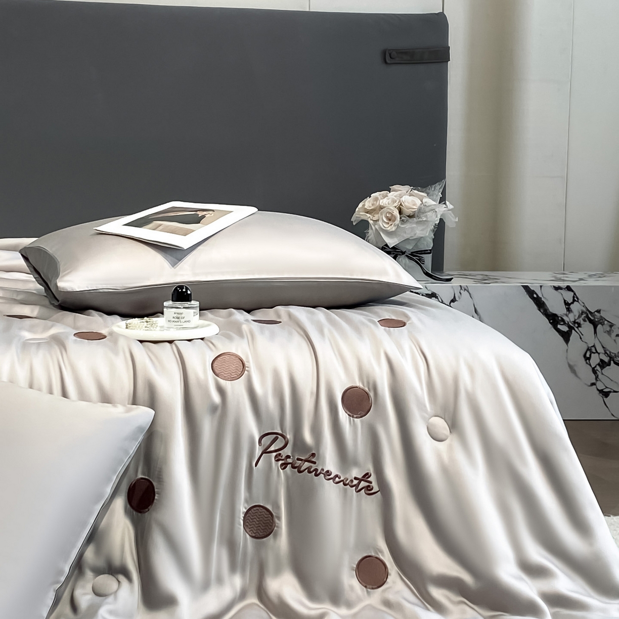 91家纺网 家纺一手货源 找家纺 （总）云棉坊 2026新款水洗冰丝夏被-满绣系列