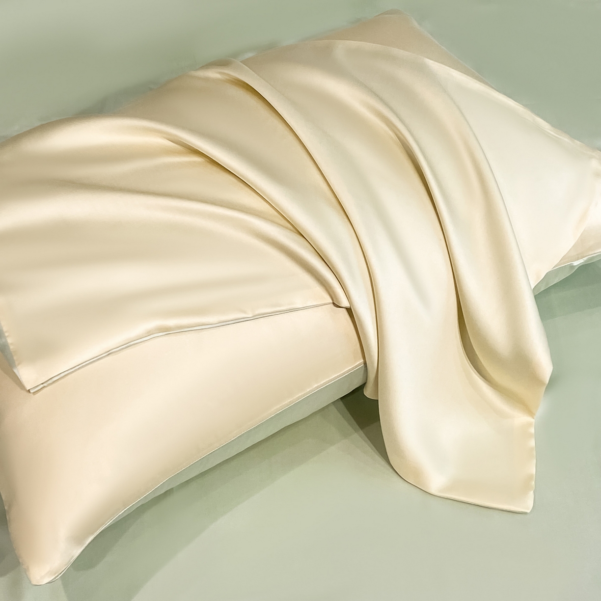 91家纺网 家纺一手货源 找家纺 云棉坊 2026新款水洗冰丝夏被-满绣系列 梦幻熊-奶黄绿