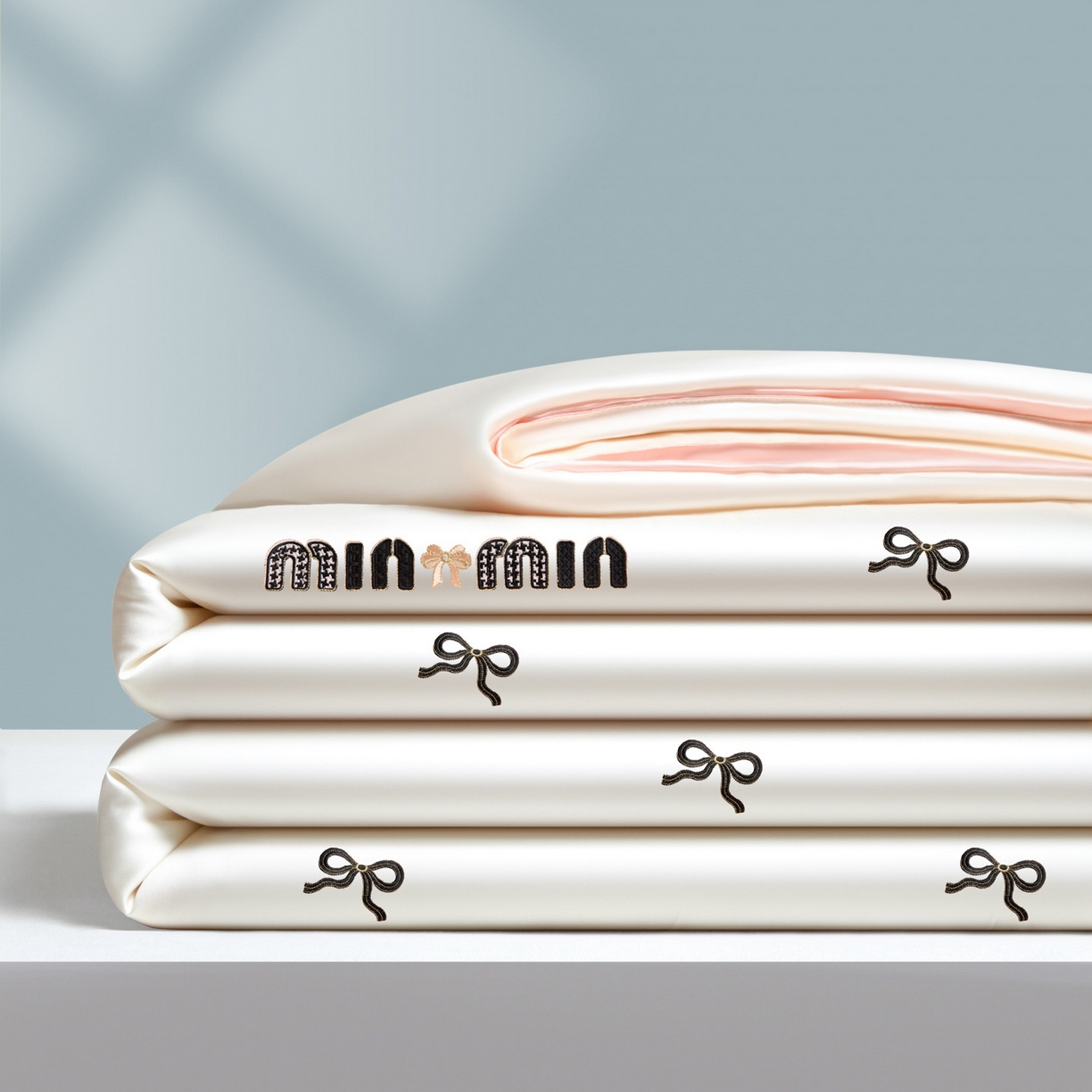 云棉坊 2026新款水洗冰丝夏被-满绣系列 蝴蝶结-奶白粉