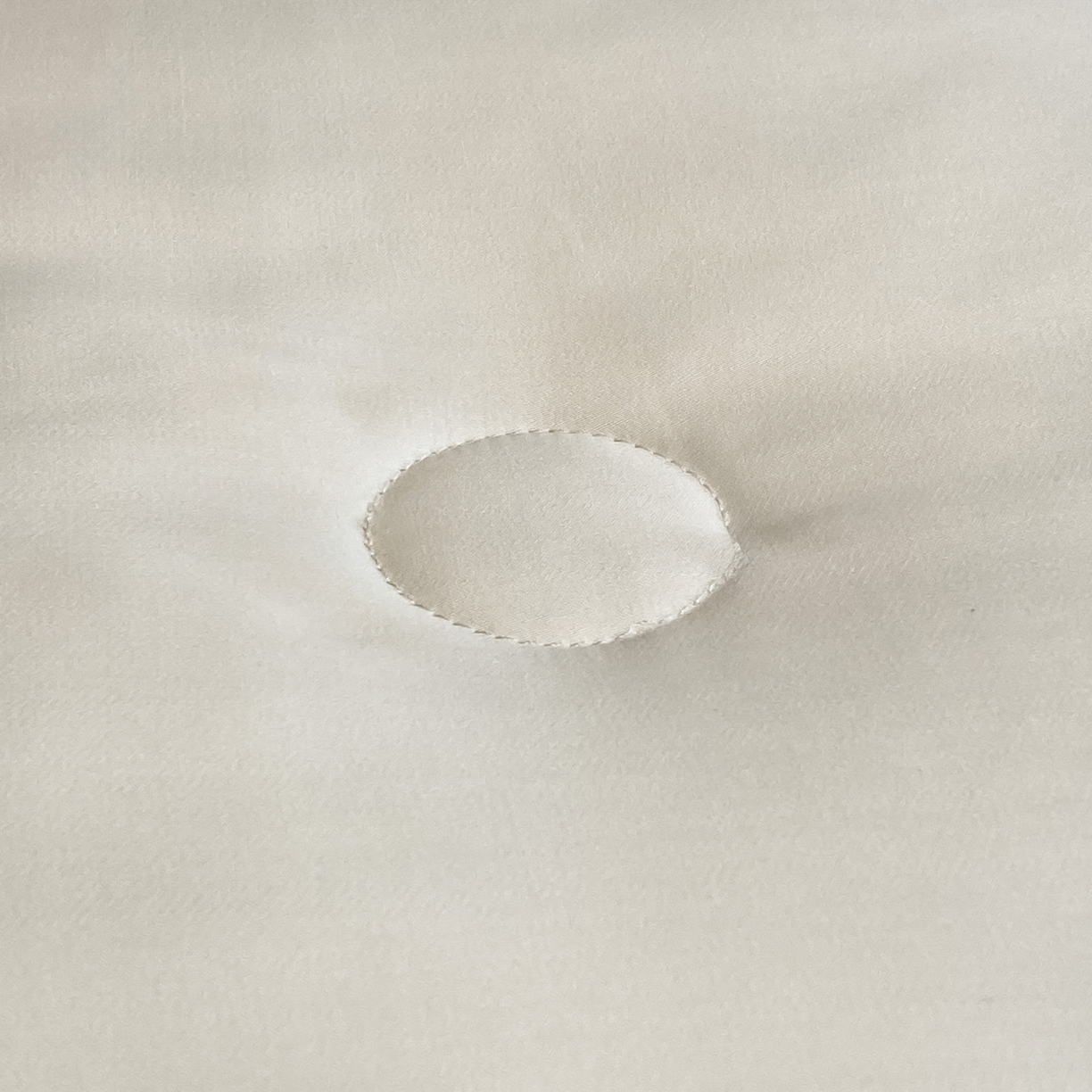 91家纺网 家纺一手货源 找家纺 云棉坊 2026新款水洗冰丝夏被-满绣系列 腊肠狗-梧桐灰