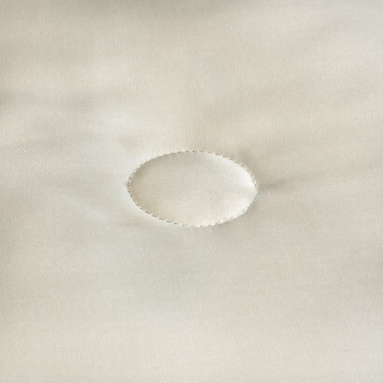 91家纺网 家纺一手货源 找家纺 云棉坊 2026新款水洗冰丝夏被-满绣系列 蝴蝶结-梧桐灰