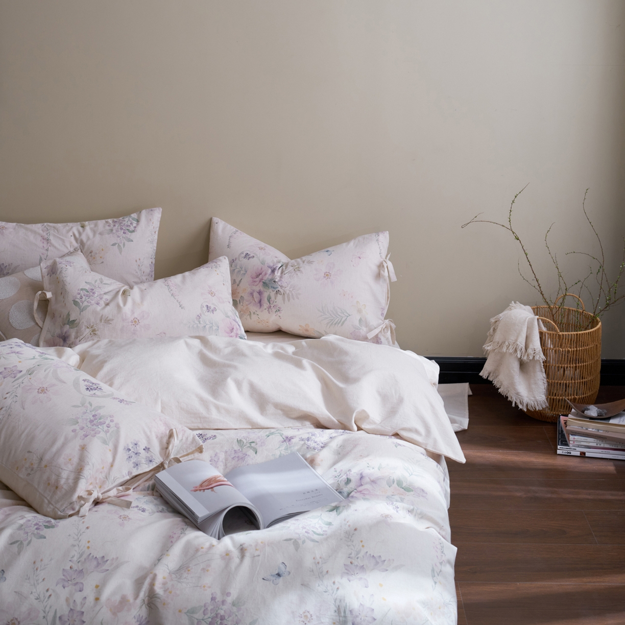 91家纺网 家纺一手货源 找家纺 久典家居 2026新款A类棉麻数码印花四件套 南法晚风