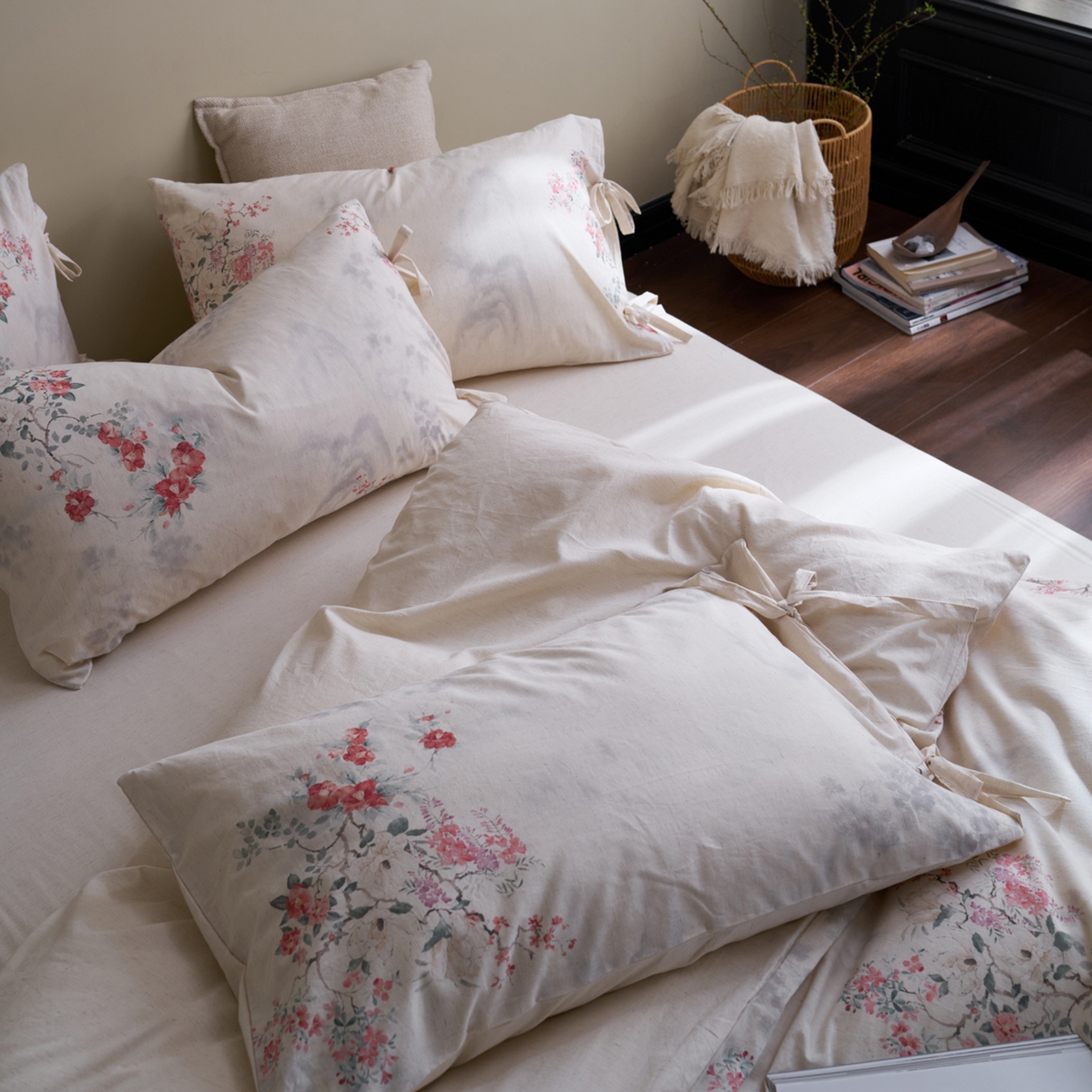 91家纺网 家纺一手货源 找家纺 久典家居 2026新款A类棉麻数码印花四件套 花间集