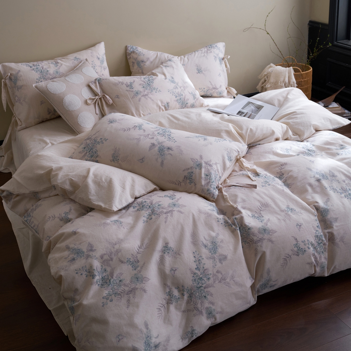 91家纺网 家纺一手货源 找家纺 久典家居 2026新款A类棉麻数码印花四件套 蓝絮花影