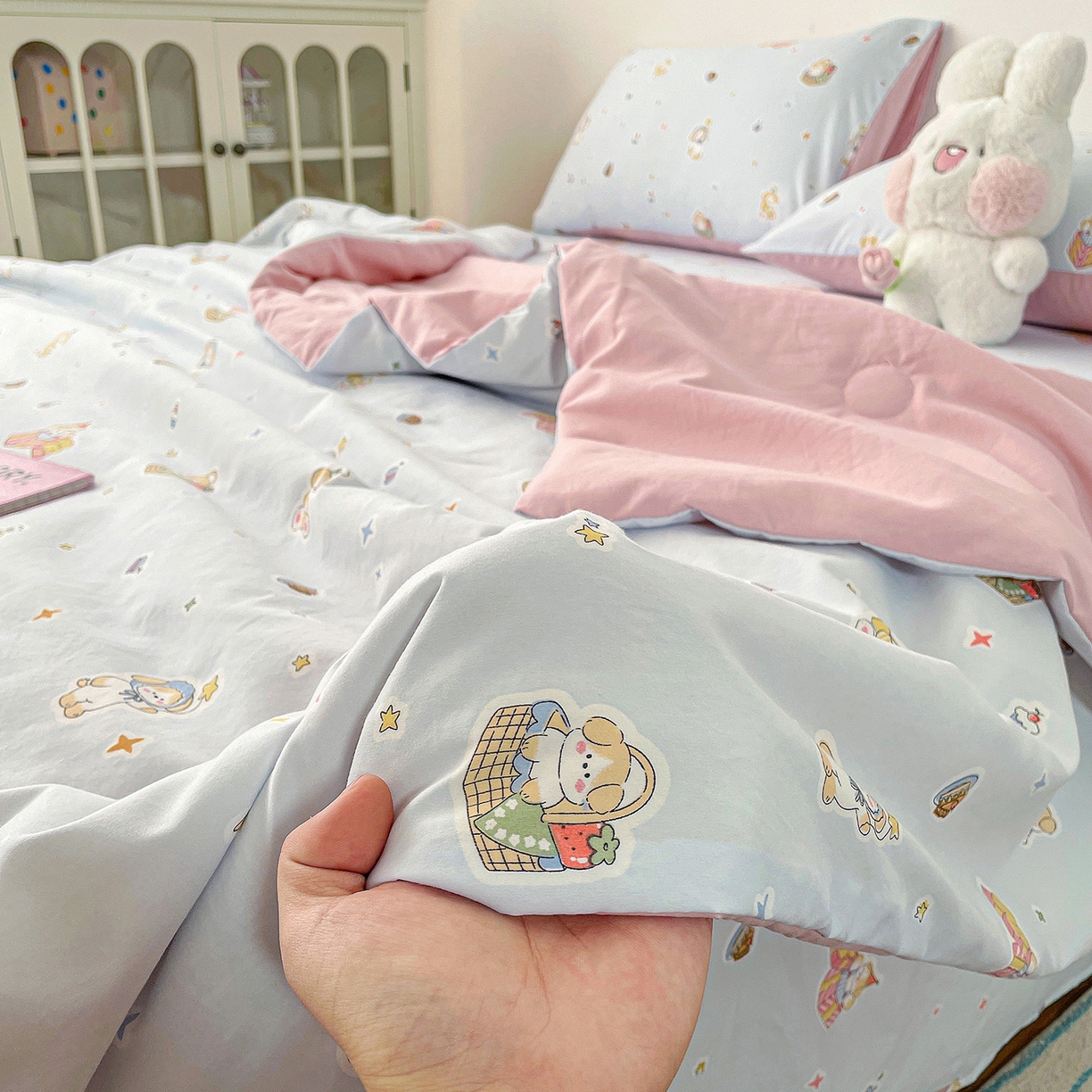 91家纺网 家纺一手货源 找家纺 纽缦家纺 2026春夏新款A类古法水洗棉夏被夏凉被空调被 安琪拉