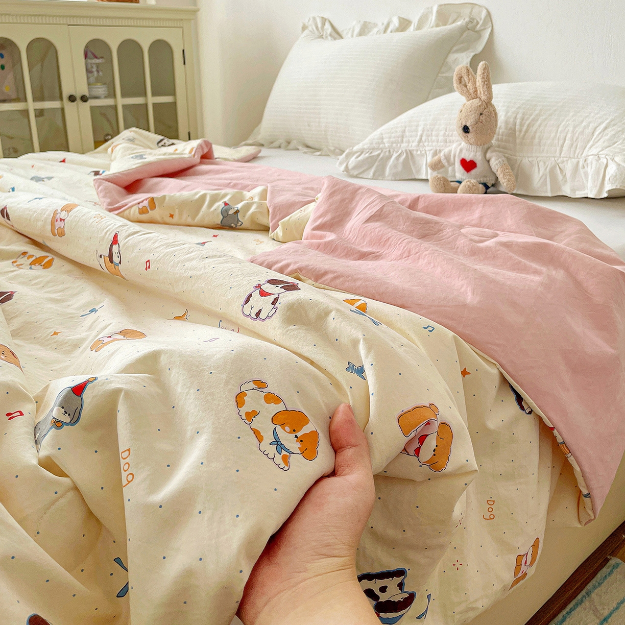 91家纺网 家纺一手货源 找家纺 纽缦家纺 2026春夏新款A类古法水洗棉夏被夏凉被空调被 洛奇