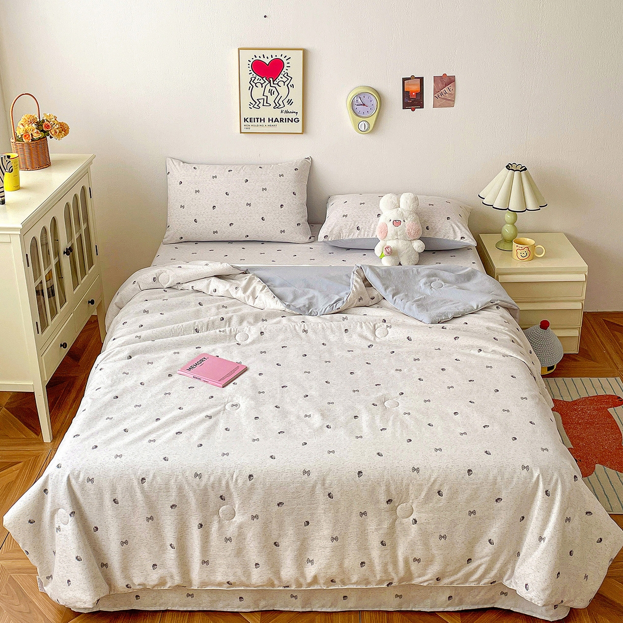 91家纺网 家纺一手货源 找家纺 纽缦家纺 2026春夏新款A类古法水洗棉夏被夏凉被空调被 初春灰