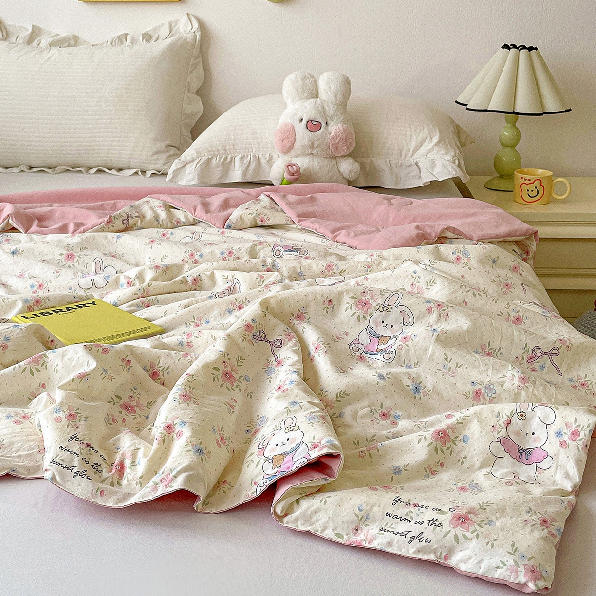 91家纺网 家纺一手货源 找家纺 纽缦家纺 2026春夏新款A类古法水洗棉夏被夏凉被空调被 美丽小兔