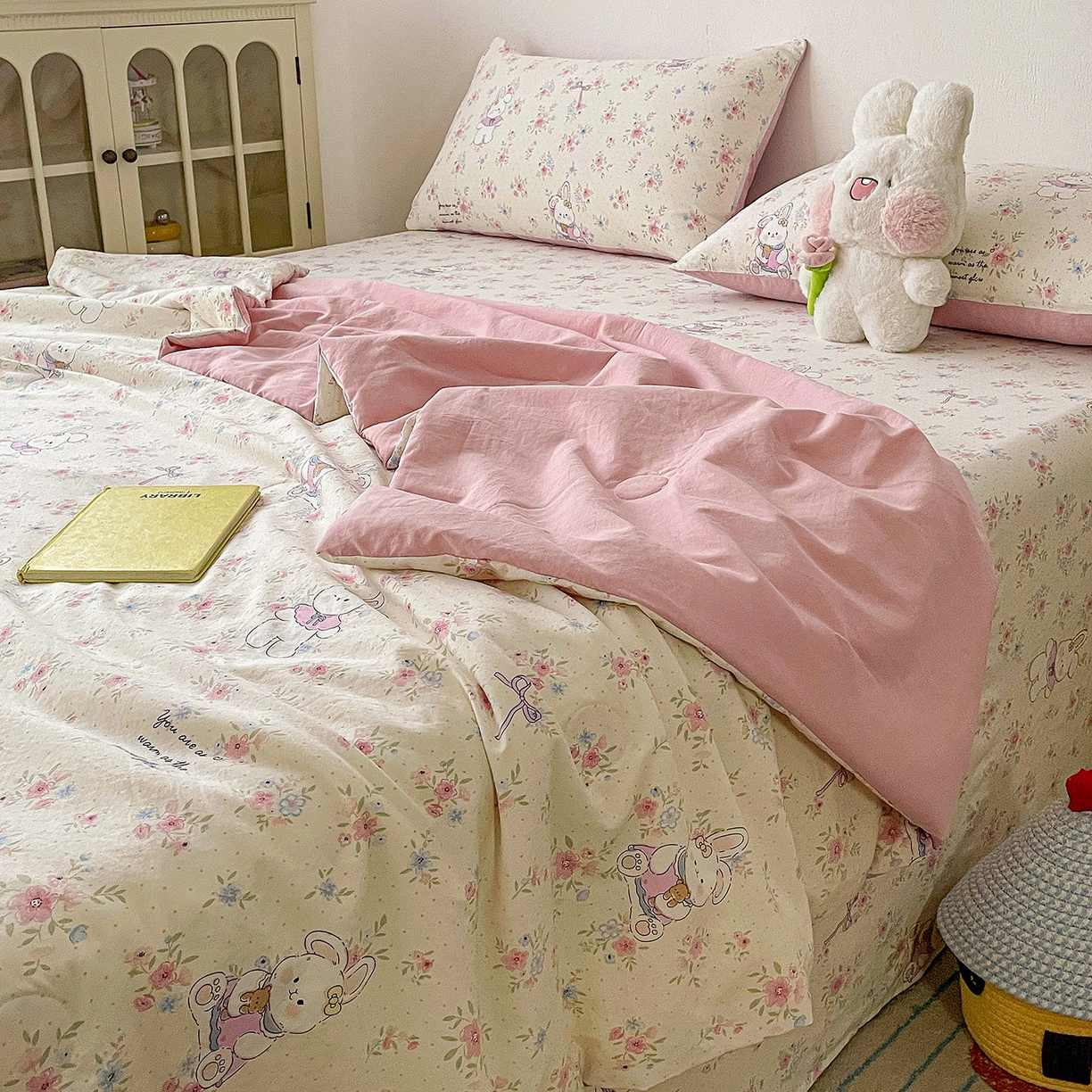 91家纺网 家纺一手货源 找家纺 纽缦家纺 2026春夏新款A类古法水洗棉夏被夏凉被空调被 美丽小兔