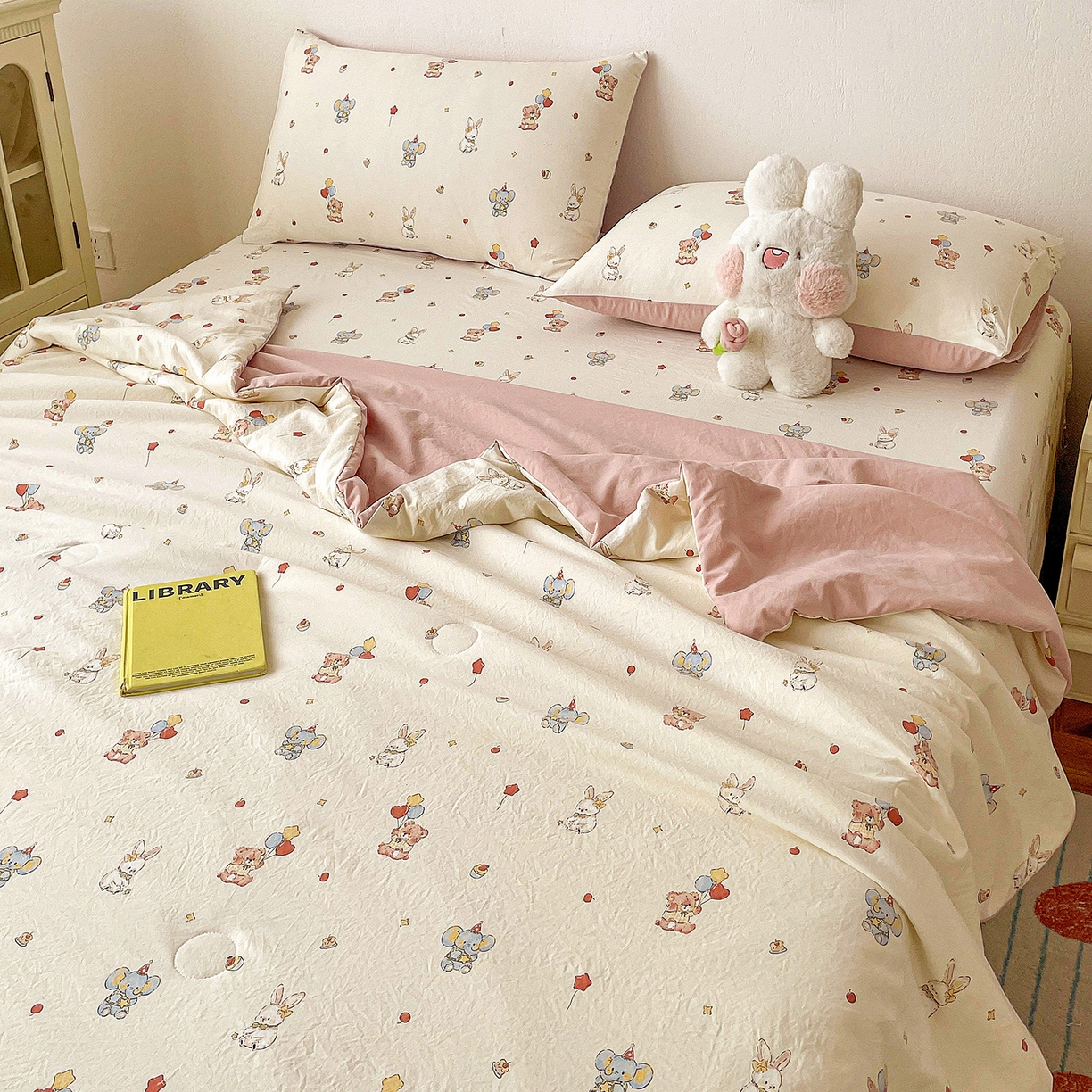 91家纺网 家纺一手货源 找家纺 纽缦家纺 2026春夏新款A类古法水洗棉夏被夏凉被空调被 小飞象