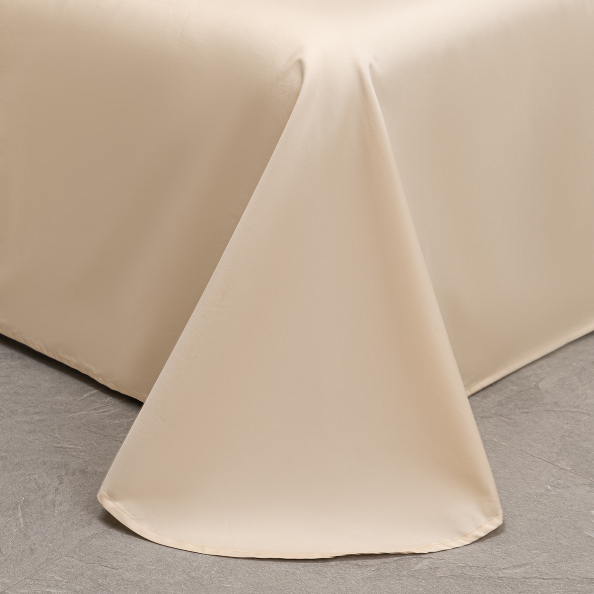 91家纺网 家纺一手货源 找家纺 女子家纺 2026春夏新款全棉纯棉刺绣拼角四件套-缦悦系列 缦悦-香槟色