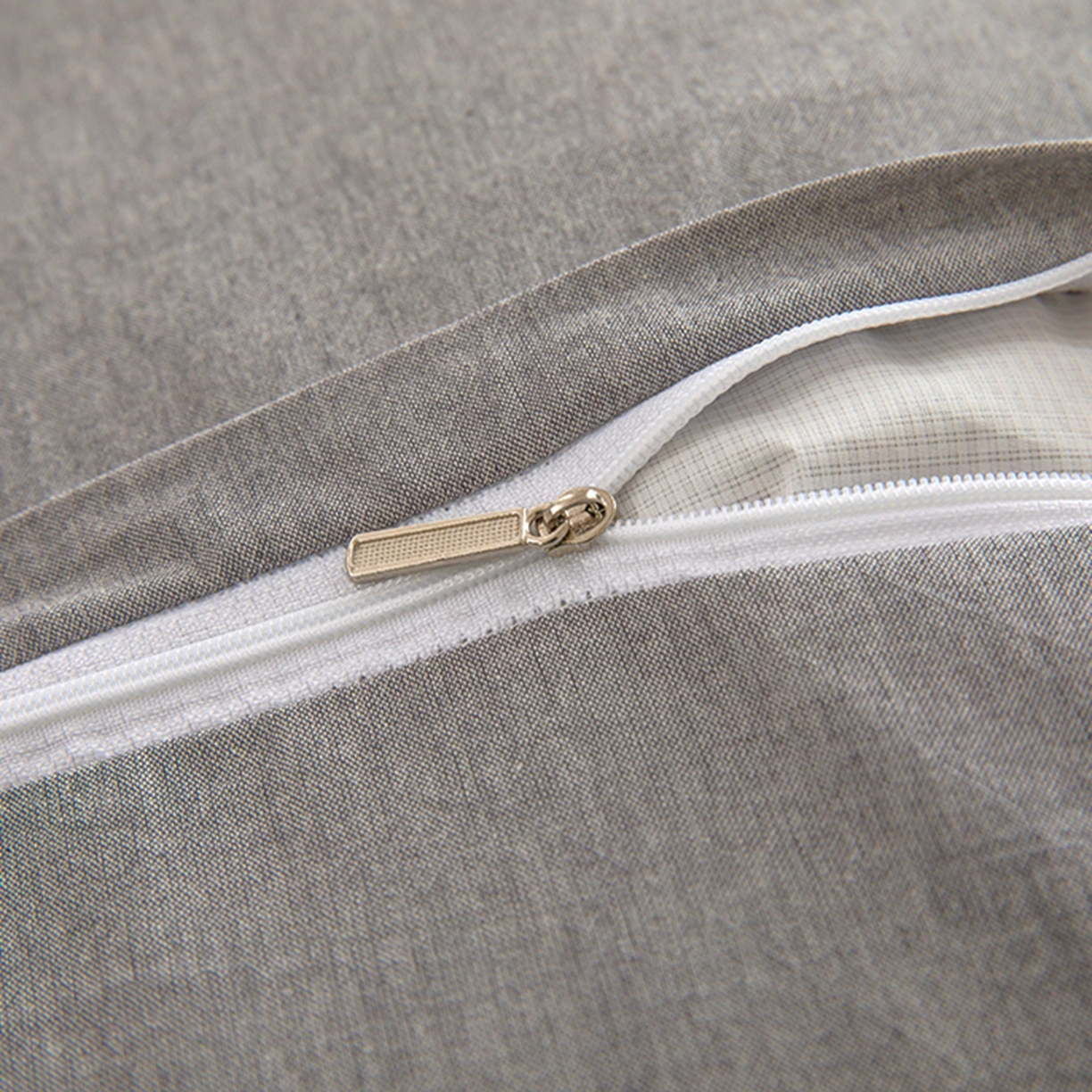 91家纺网 家纺一手货源 找家纺 枕之坊 2026新款绗缝花边荞麦枕枕头枕芯 纤绣花边-蓝色