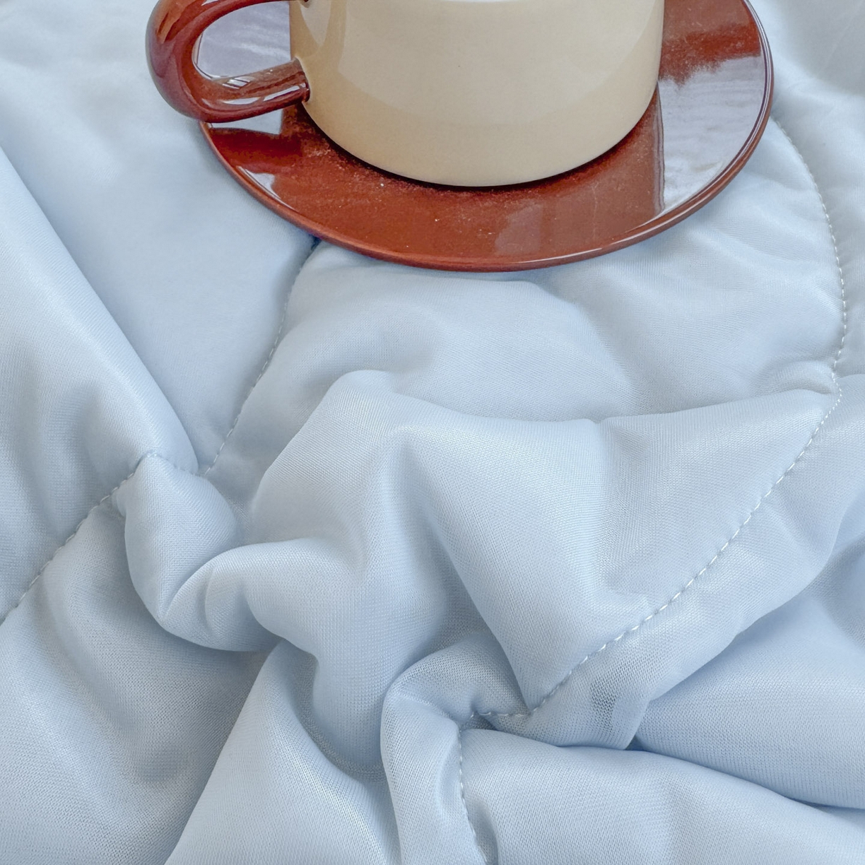 91家纺网 家纺一手货源 找家纺 （总）默忆 2026春夏新款绗缝冰激凌凉感丝夏被夏凉被空调被