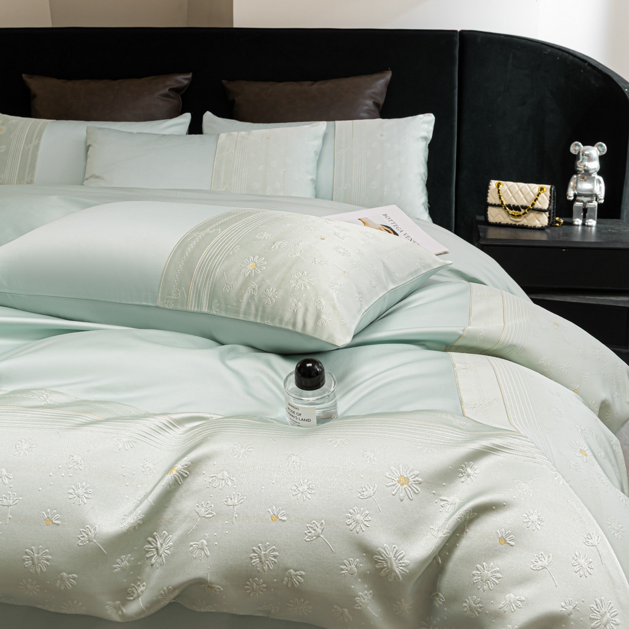 91家纺网 家纺一手货源 找家纺 女子家纺 2026春夏新款全棉纯棉刺绣拼角四件套-缦悦系列 缦悦-繁星蓝