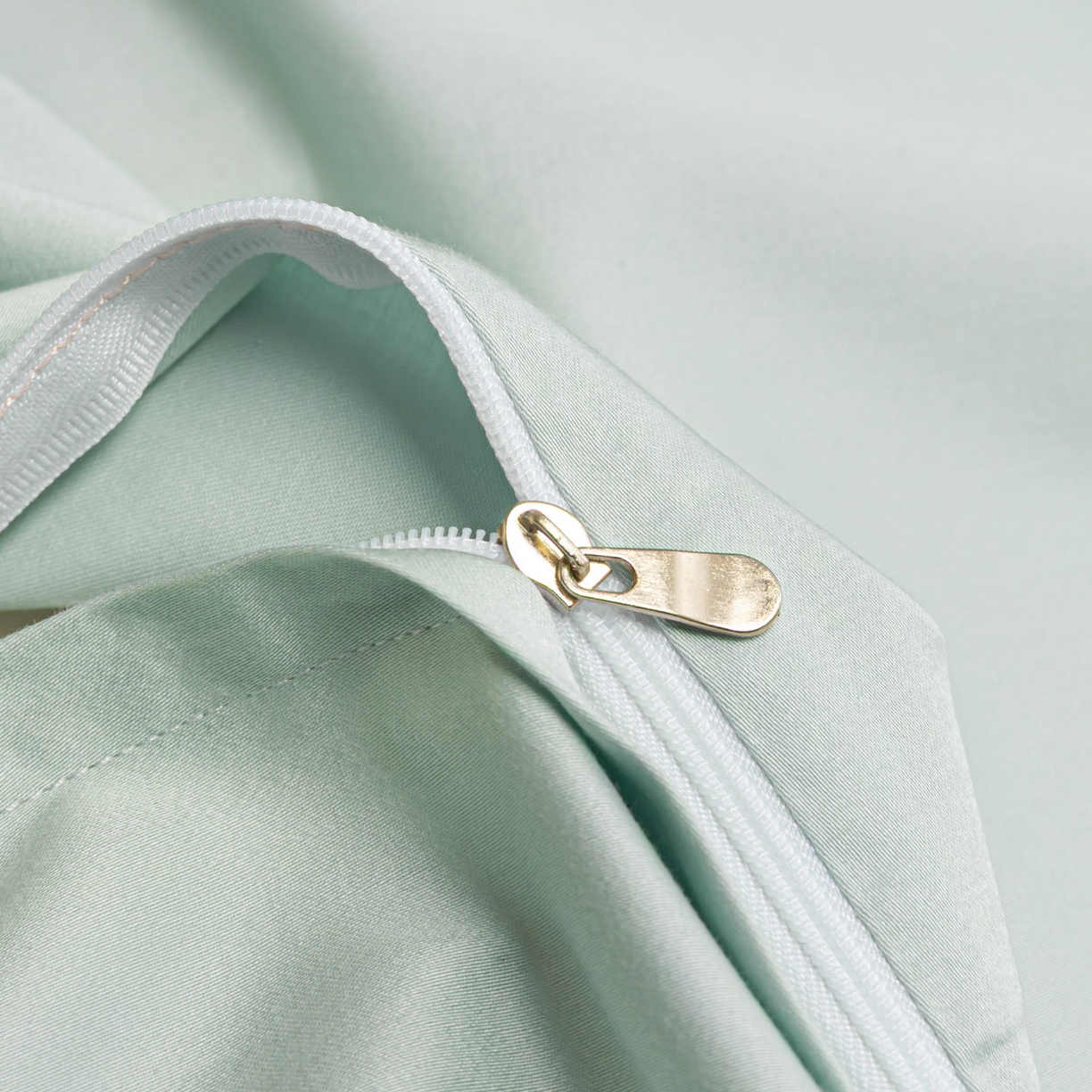 91家纺网 家纺一手货源 找家纺 女子家纺 2026春夏新款全棉纯棉刺绣拼角四件套-缦悦系列 缦悦-繁星蓝