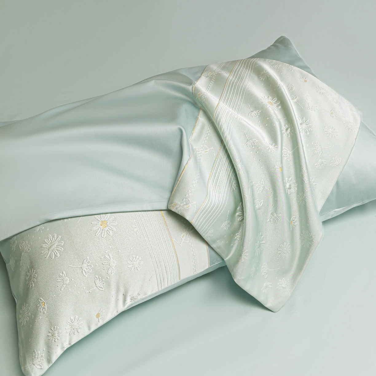 91家纺网 家纺一手货源 找家纺 女子家纺 2026春夏新款全棉纯棉刺绣拼角四件套-缦悦系列 缦悦-繁星蓝