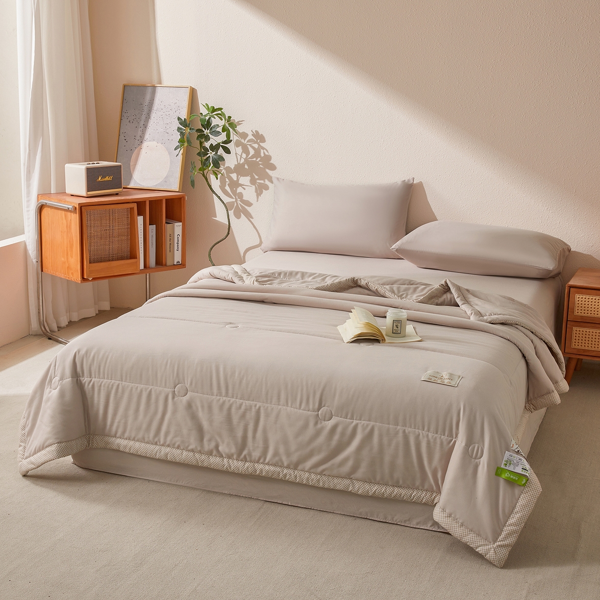 91家纺网 家纺一手货源 找家纺 罗布斯 2026新款高克重纯色简约风小清新花卉风水洗棉空调被夏被100%新疆棉花夏凉被（买家秀加微) 卡其