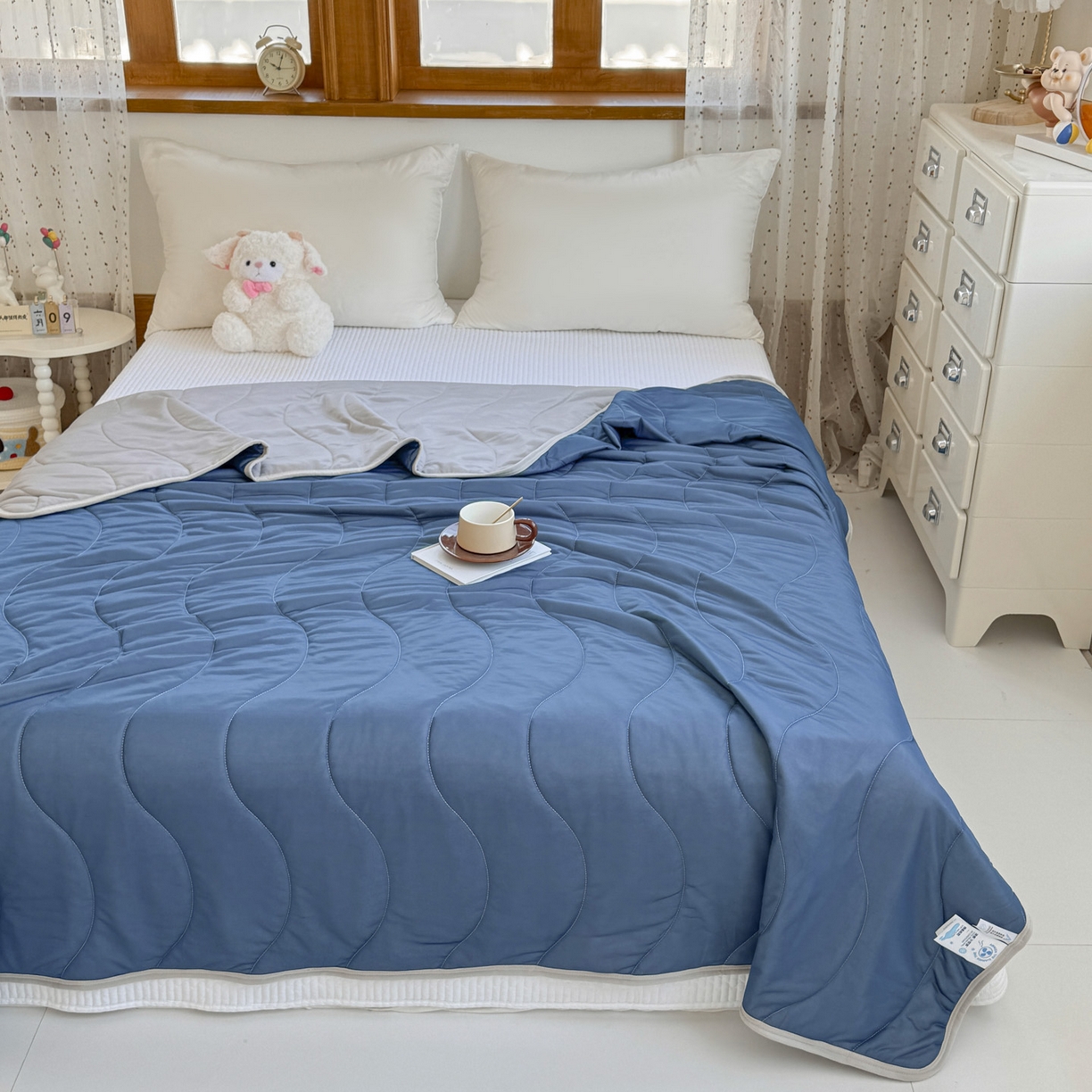 91家纺网 家纺一手货源 找家纺 默忆 2026春夏新款绗缝冰激凌凉感丝夏被夏凉被空调被 古典兰