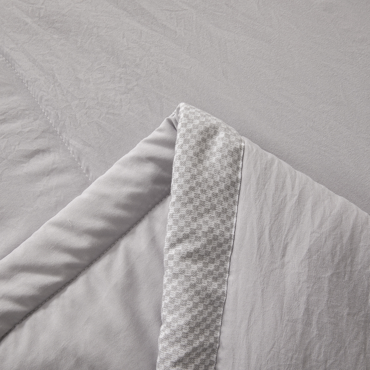 91家纺网 家纺一手货源 找家纺 罗布斯 2026新款高克重纯色简约风小清新花卉风水洗棉空调被夏被100%新疆棉花夏凉被（买家秀加微) 星辰灰