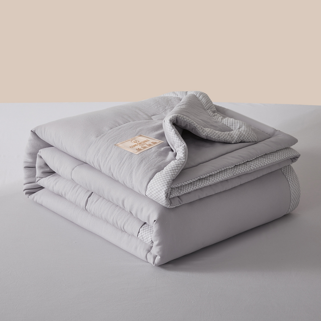 91家纺网 家纺一手货源 找家纺 罗布斯 2026新款高克重纯色简约风小清新花卉风水洗棉空调被夏被100%新疆棉花夏凉被（买家秀加微) 星辰灰