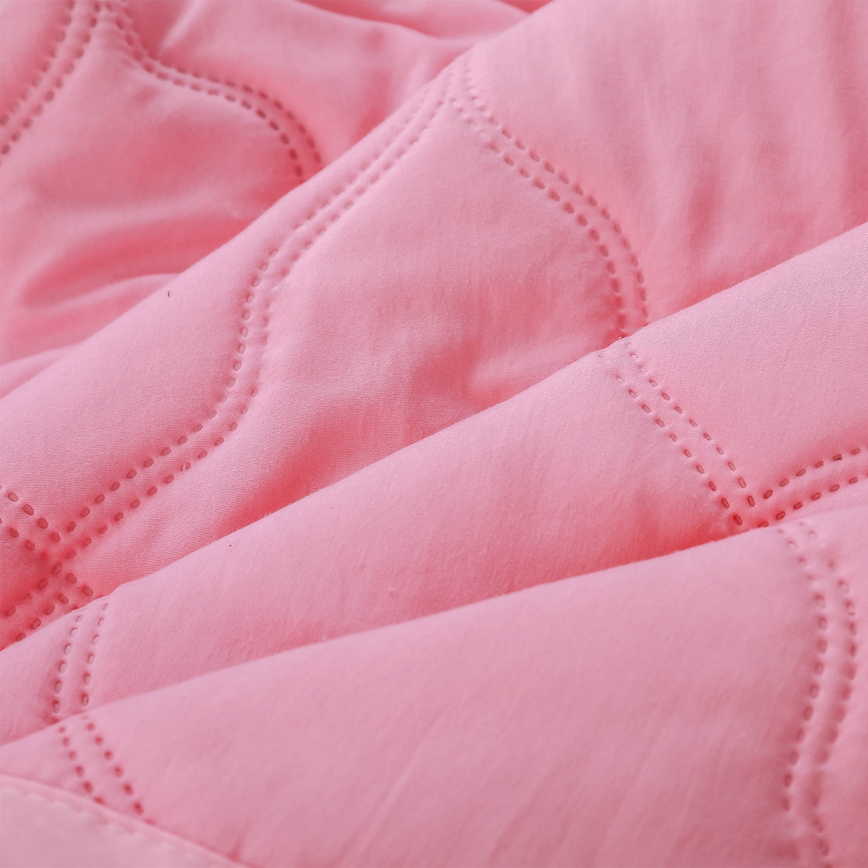 91家纺网 家纺一手货源 找家纺 悦织湾家纺 2026新款超声波夏被纯色水洗棉夏凉被批发赠品礼品被供货 夏被-粉