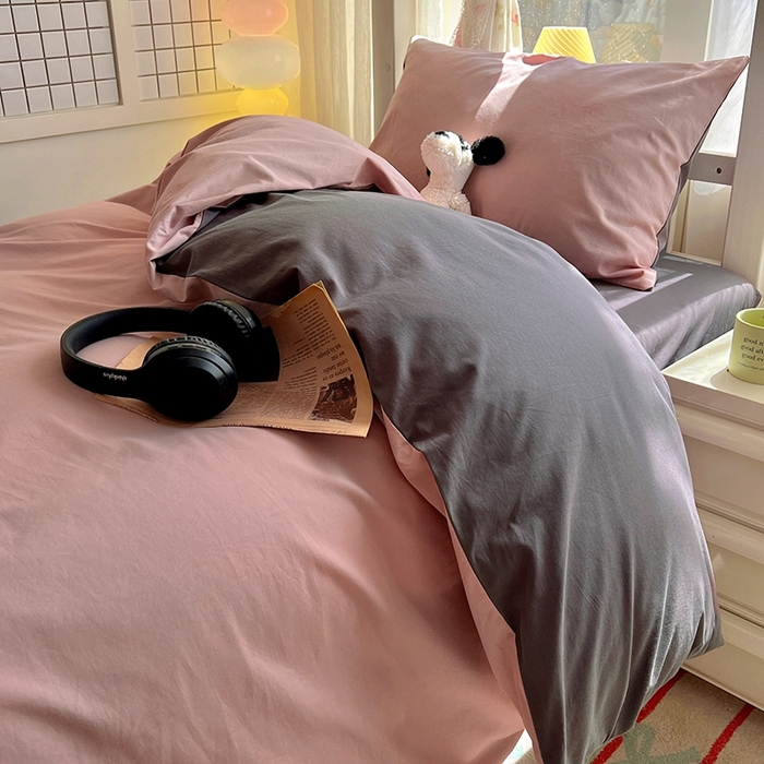 91家纺网 家纺一手货源 找家纺 缦绣阁家纺 2026新款无印风纯色纯棉四件套全棉被套床单床笠被罩学生宿舍上下铺三件套床上用品 浅豆沙石墨灰