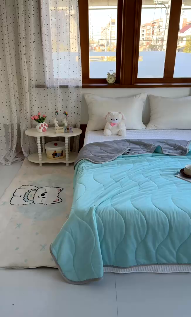 91家纺网 家纺一手货源 找家纺 默忆 2026春夏新款绗缝冰激凌凉感丝夏被夏凉被空调被 橄榄绿