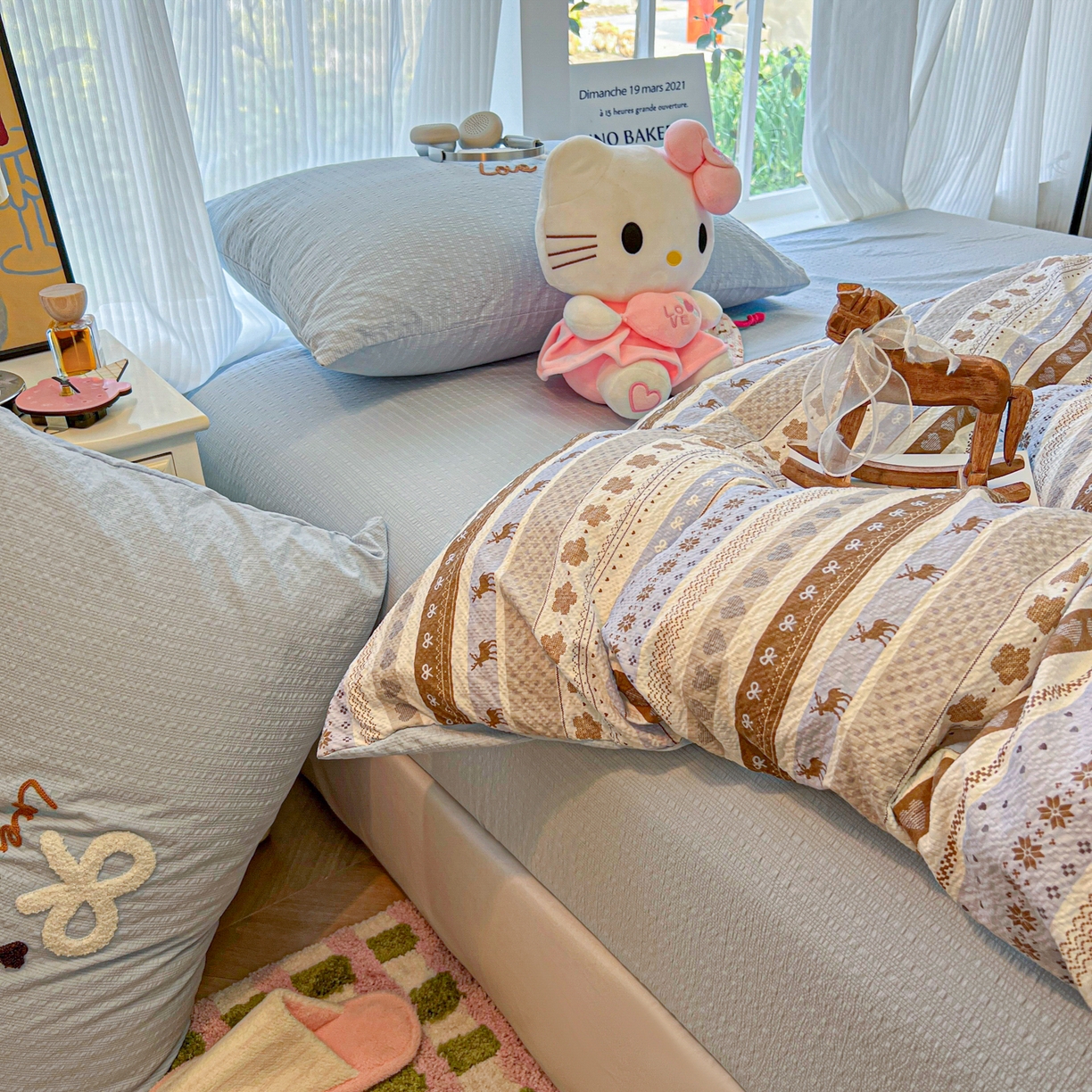 91家纺网 家纺一手货源 找家纺 韩巢家纺 2026新款泡芙纱费尔岛毛巾绣四件套 小鹿织锦-毛巾绣