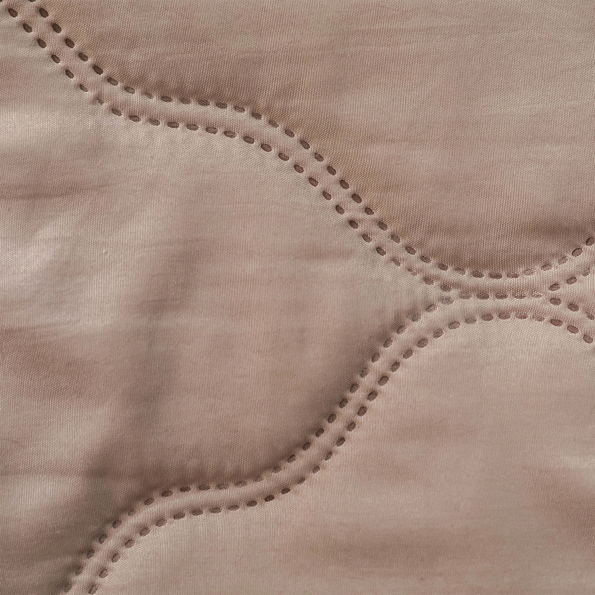 91家纺网 家纺一手货源 找家纺 悦织湾家纺 2026新款超声波夏被纯色水洗棉夏凉被批发赠品礼品被供货 夏被-驼