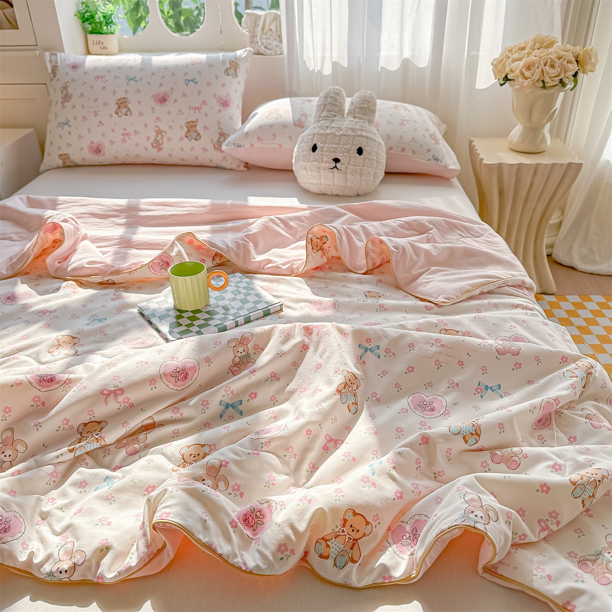 91家纺网 家纺一手货源 找家纺 招财星家纺 2026新款A类水洗棉皱绉纱夏被空调被印花夏凉被子被芯（带质检报告买家秀） 玫瑰熊