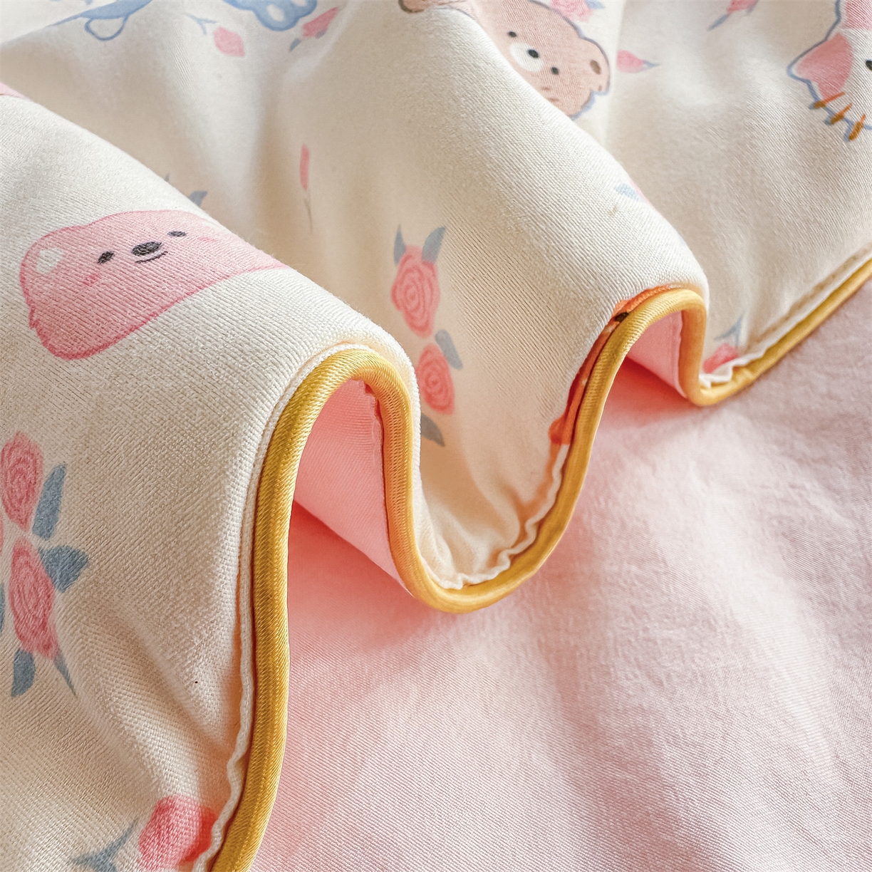 91家纺网 家纺一手货源 找家纺 招财星家纺 2026新款A类水洗棉皱绉纱夏被空调被印花夏凉被子被芯（带质检报告买家秀） 萌宠后花园