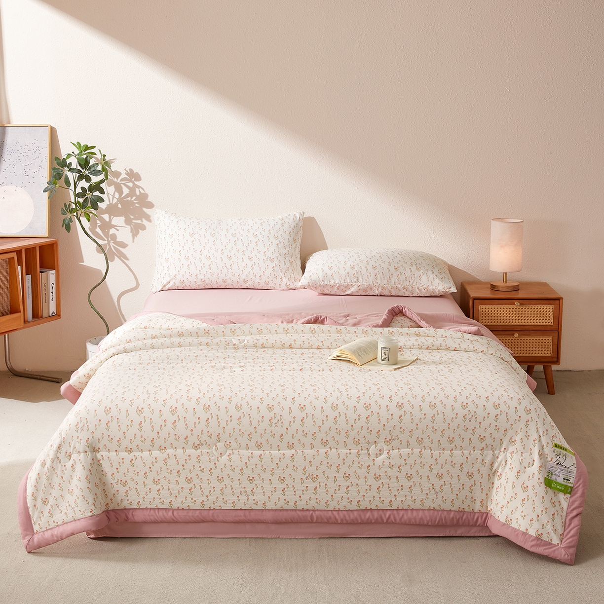 91家纺网 家纺一手货源 找家纺 罗布斯 2026新款高克重纯色简约风小清新花卉风水洗棉空调被夏被100%新疆棉花夏凉被（买家秀加微) 郁见